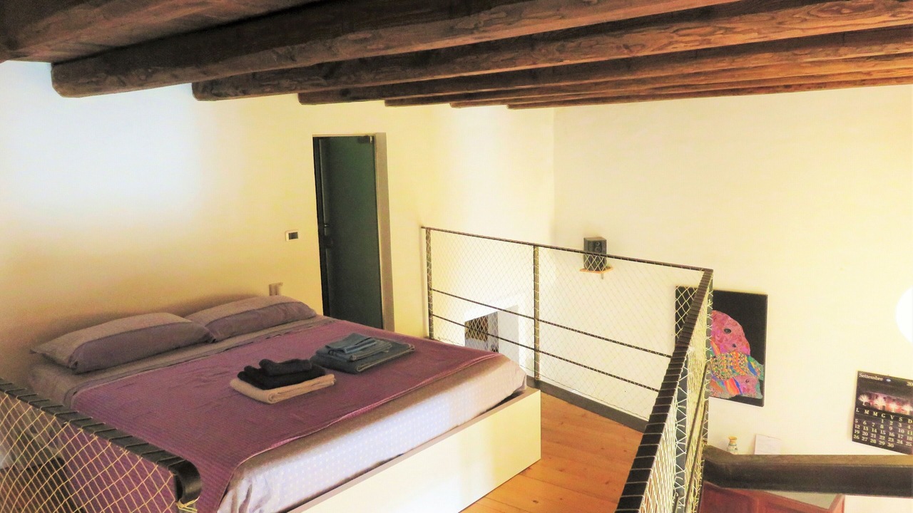 Photo of Bedroom in Historical Downtown Salerno