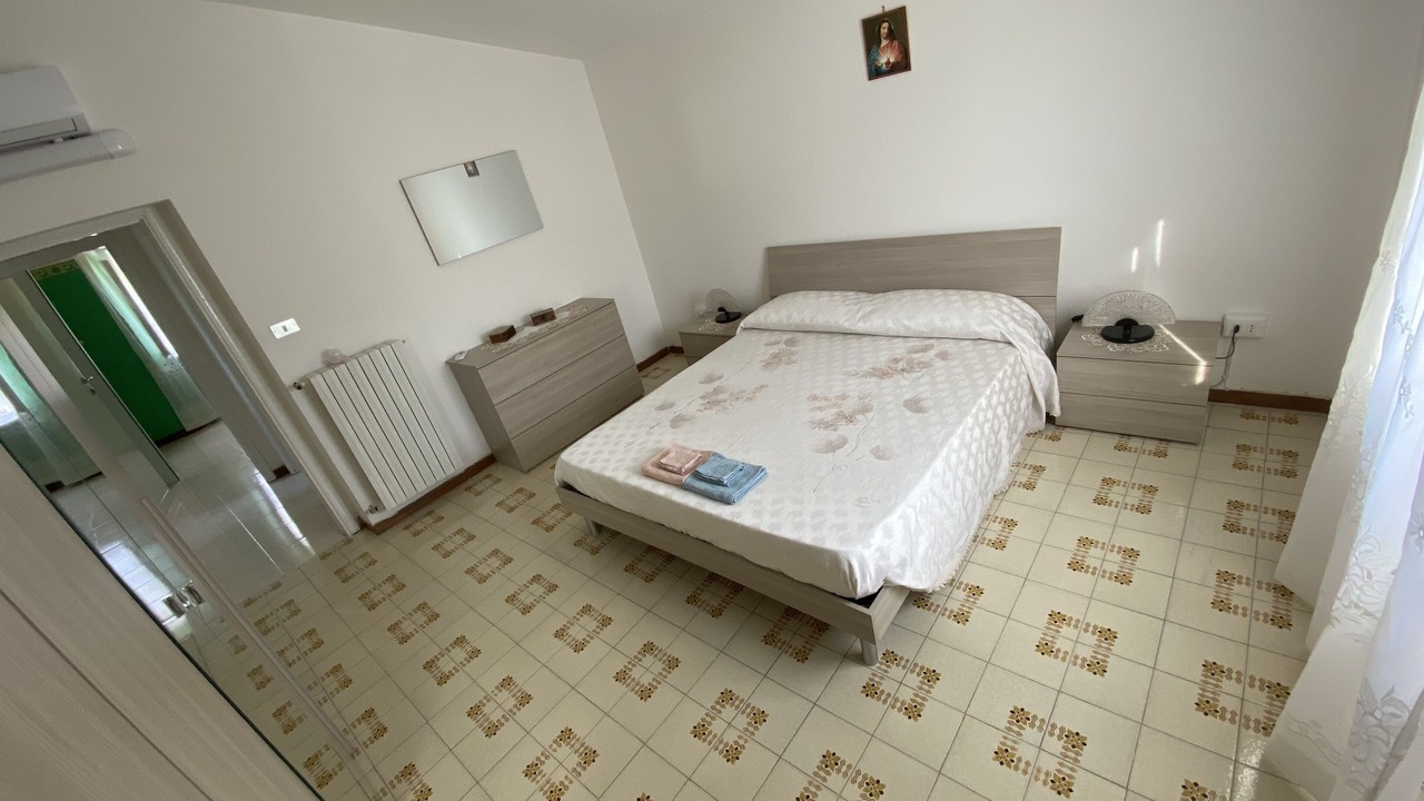 Photo of Bedroom in Venarotta