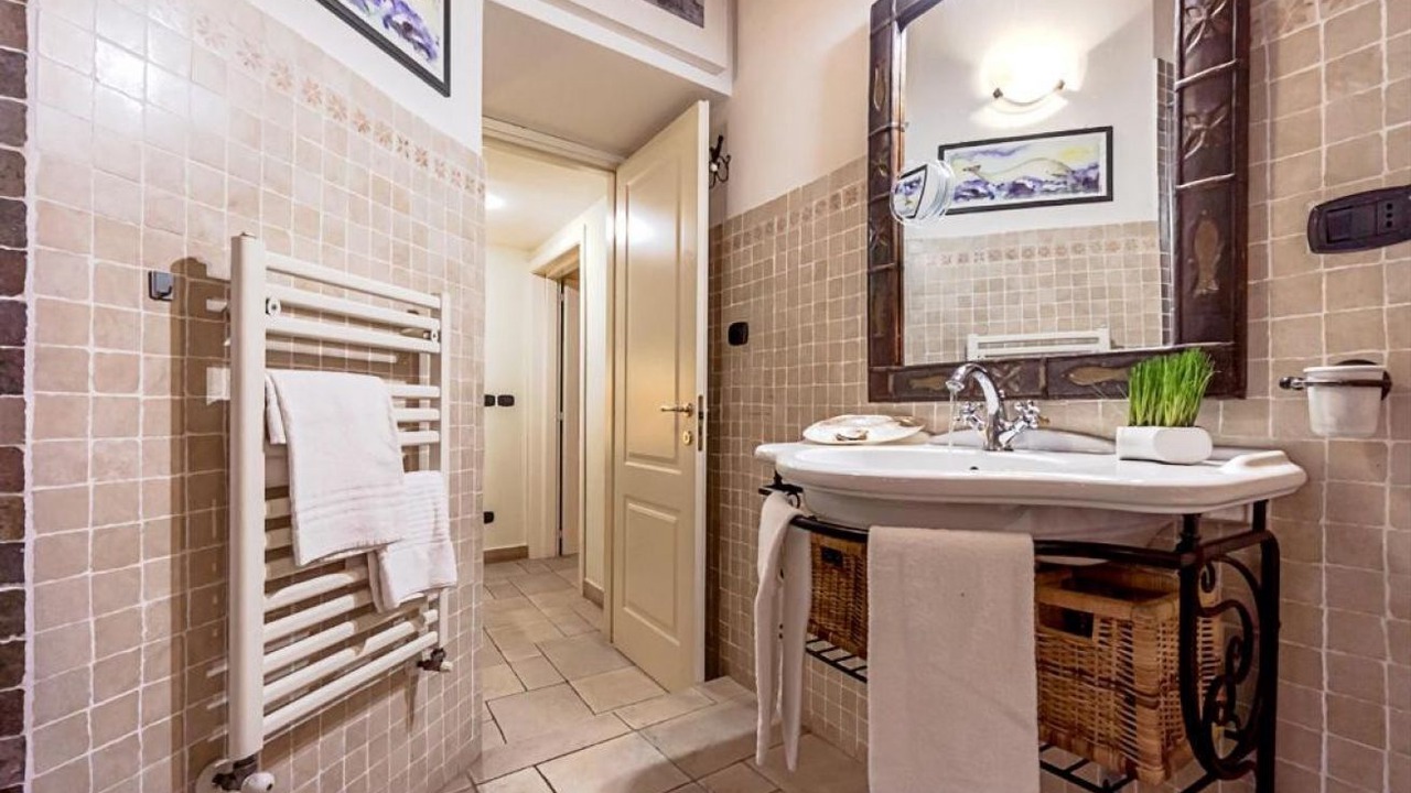 Photo of Bathroom in Rione VII Regola