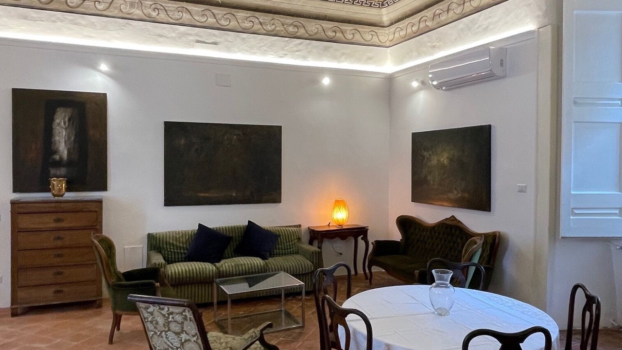 Photo of Livingroom in Historical Center
