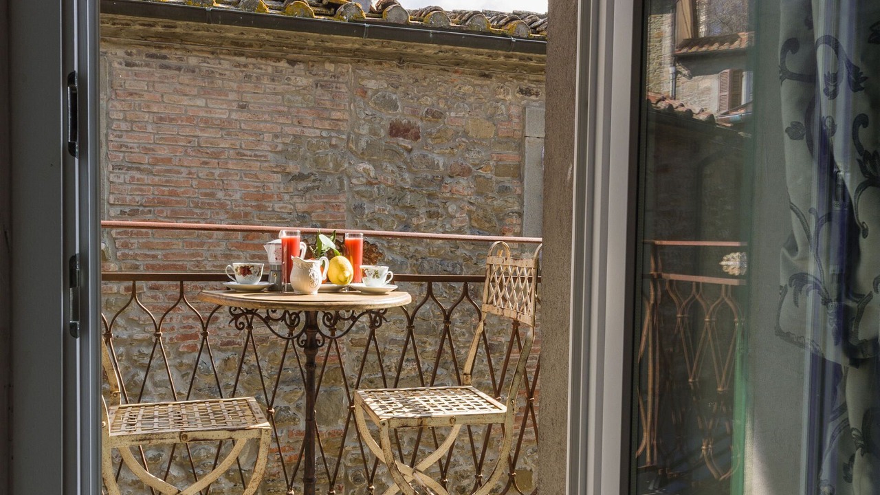 Photo of Patio Balcony in Cortona Old Town