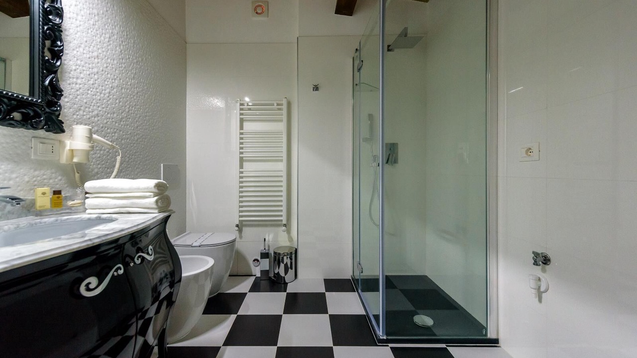 Photo of Bathroom in Vasto