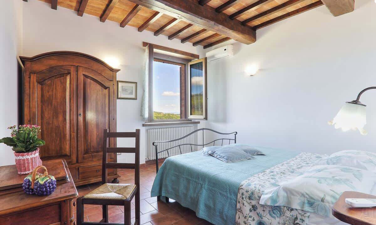 Photo of Bedroom in Fratta