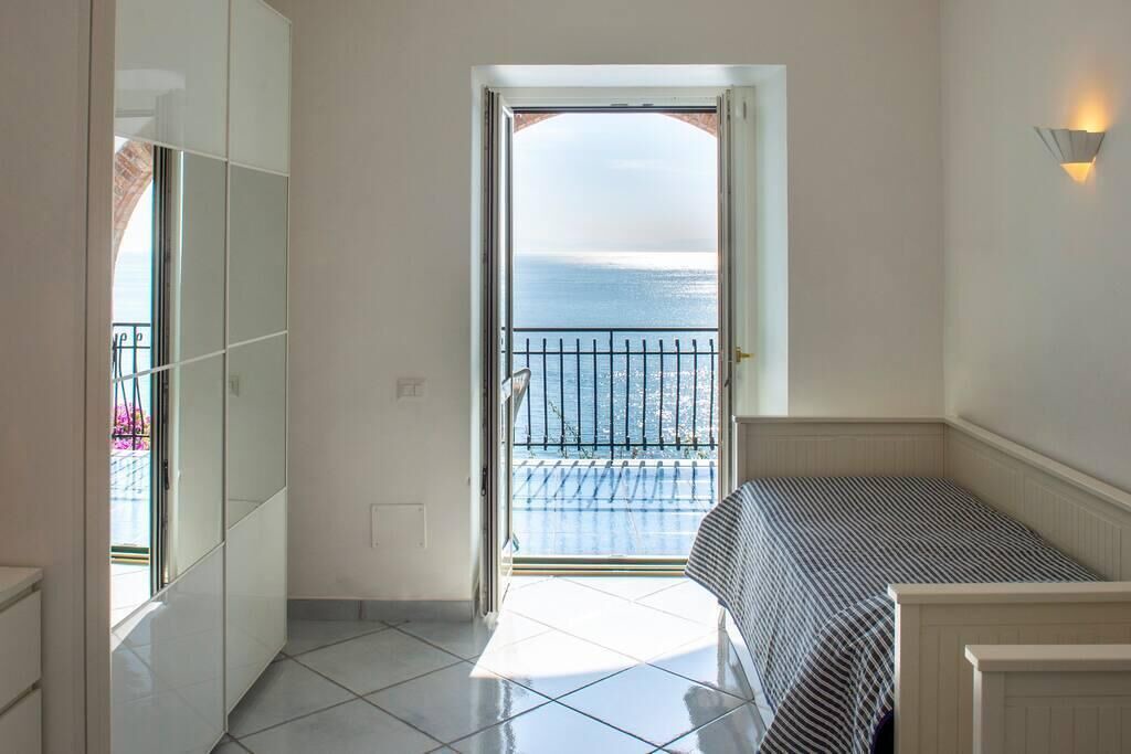 Photo of Bedroom in Vietri sul Mare