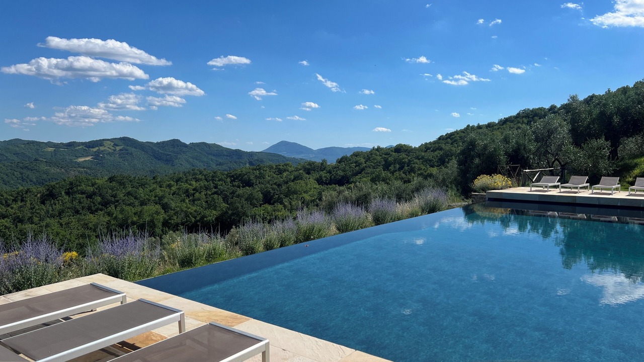 Photo of Outdoor in Montone