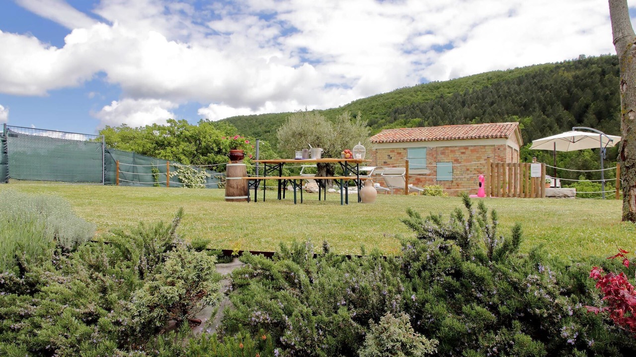 Photo of Outdoor in Genga