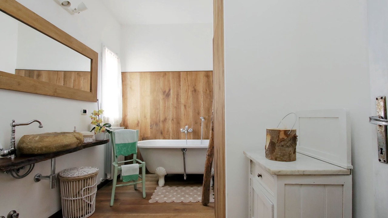 Photo of Bathroom in Genga