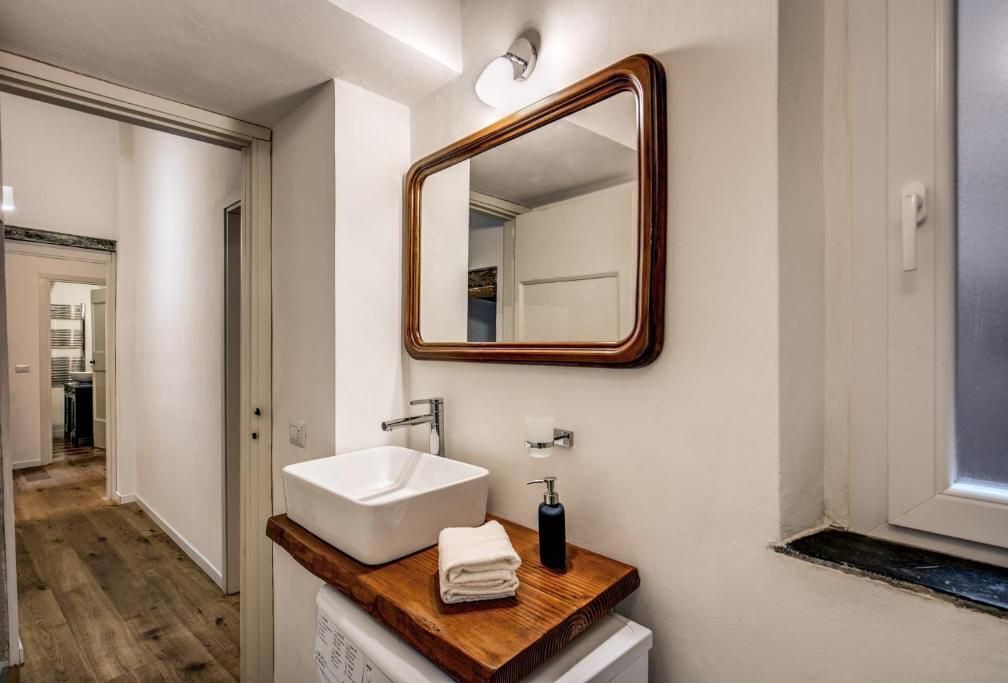 Photo of Bathroom in Trastevere
