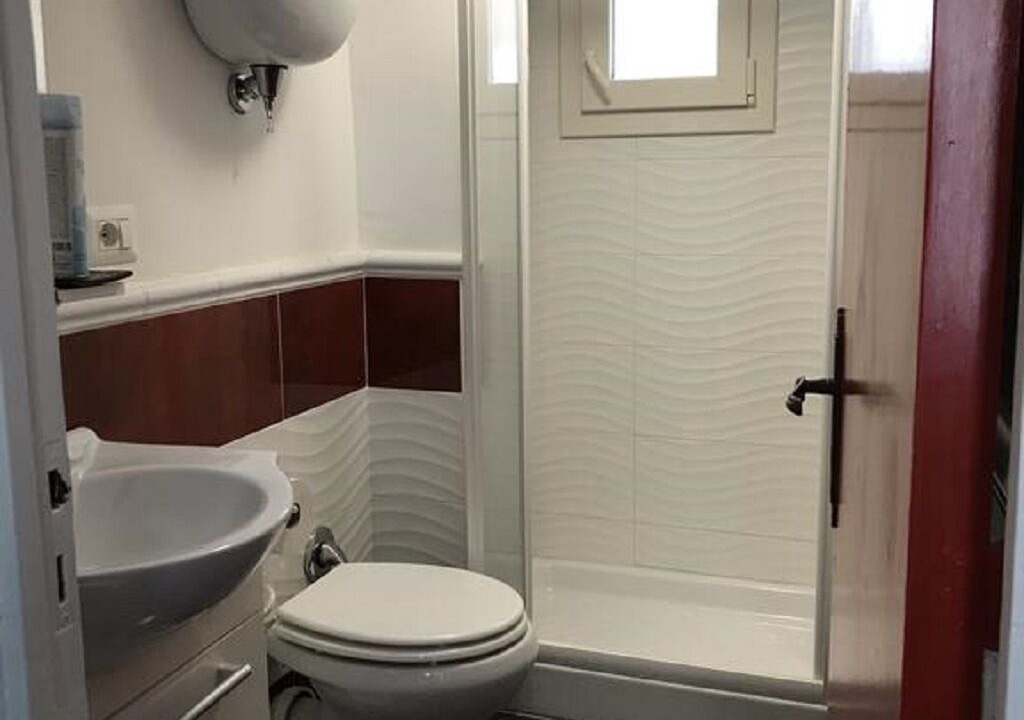 Photo of Bathroom in Grotte di Castro