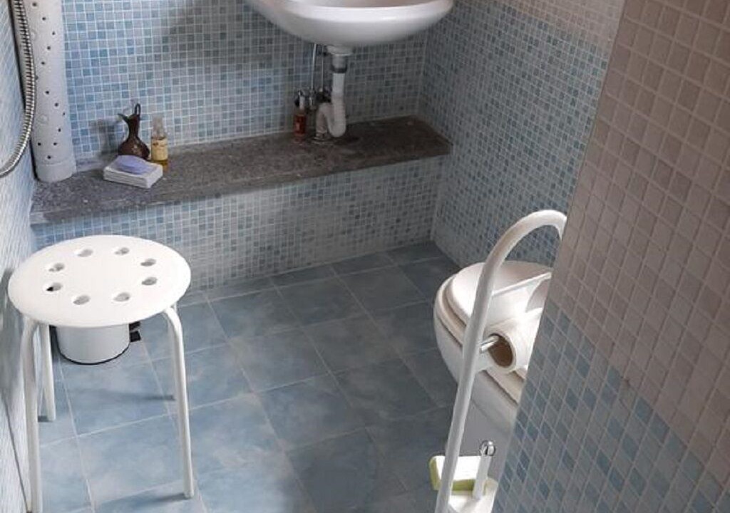 Photo of Bathroom in Grotte di Castro