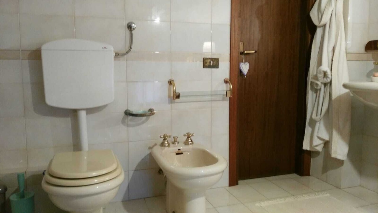 Photo of Bathroom in Osimo