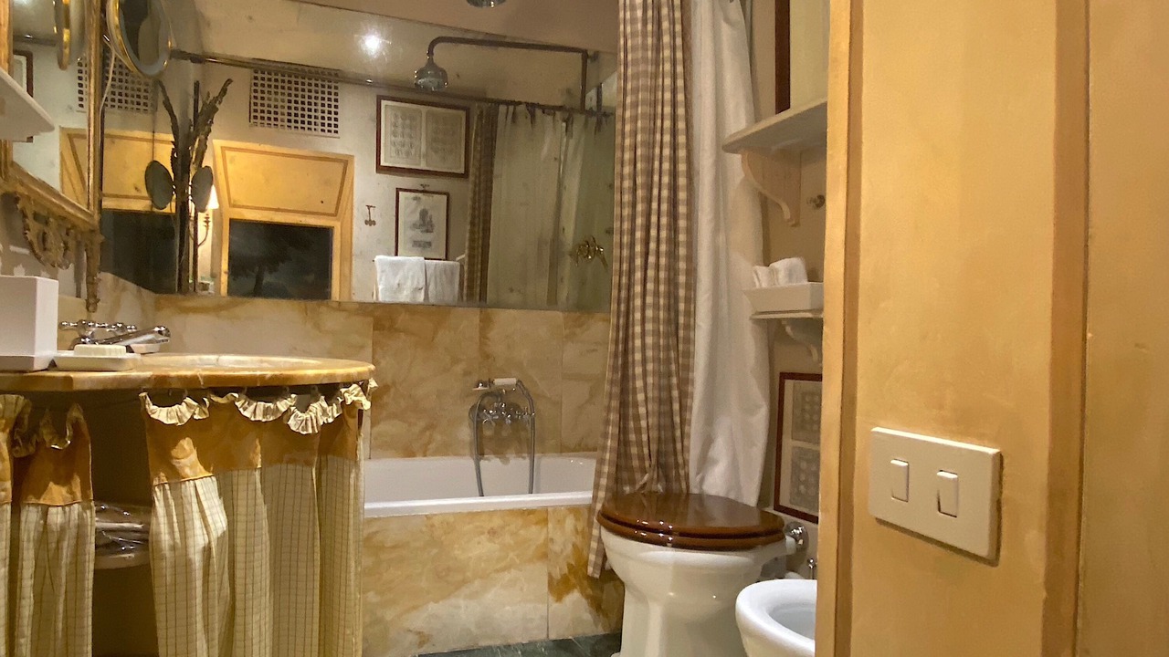 Photo of Bathroom in Rione IV Campo Marzio