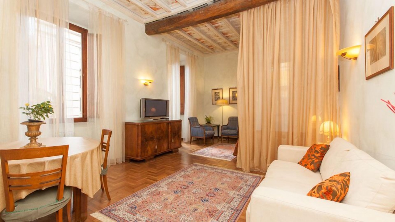 Photo of Livingroom in Rione IX Pigna