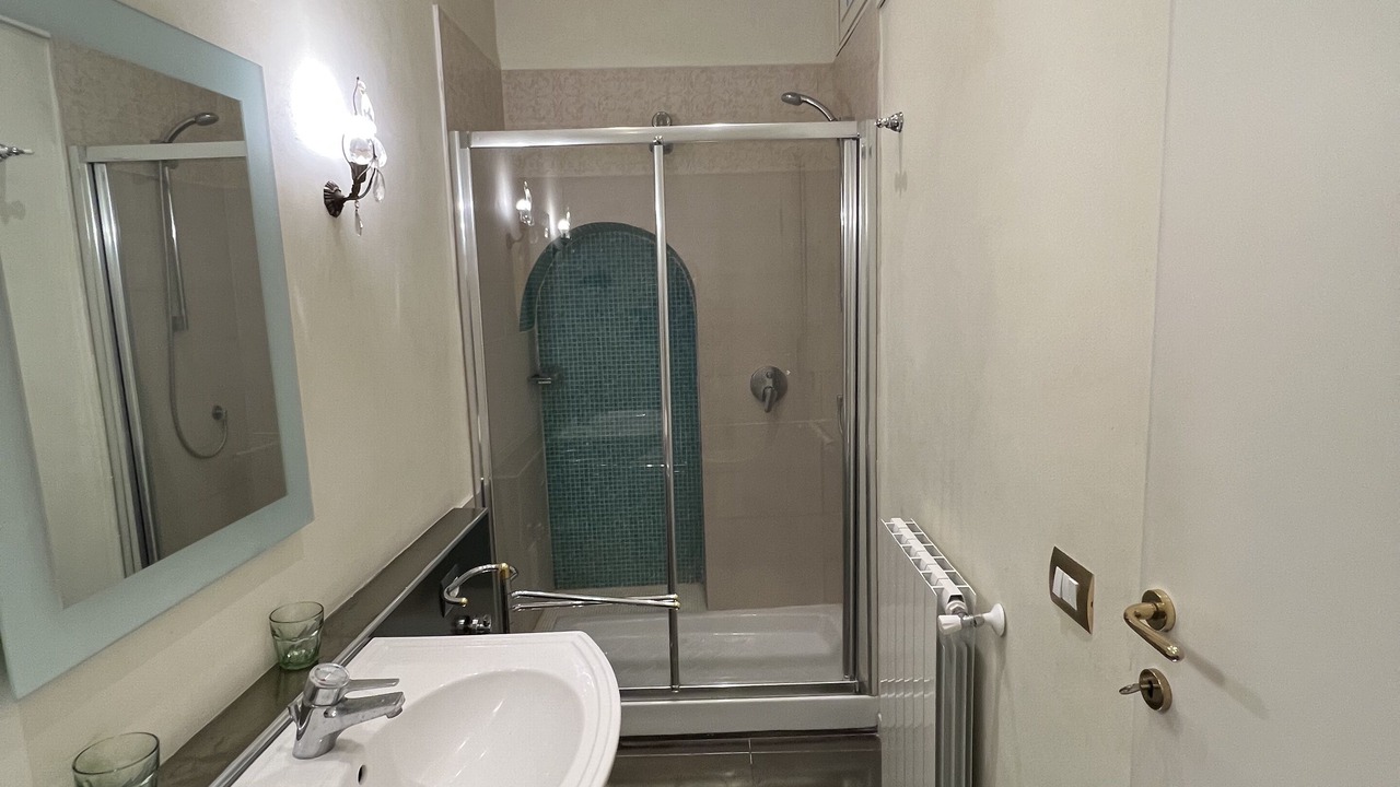 Photo of Bathroom in Rione IX Pigna