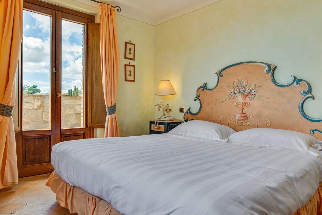 Photo of Bedroom in Canalicchio