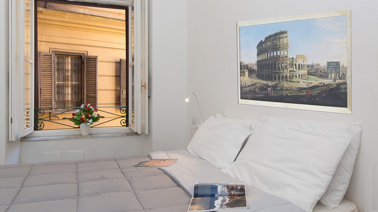 Photo of Bedroom in Rome City Centre
