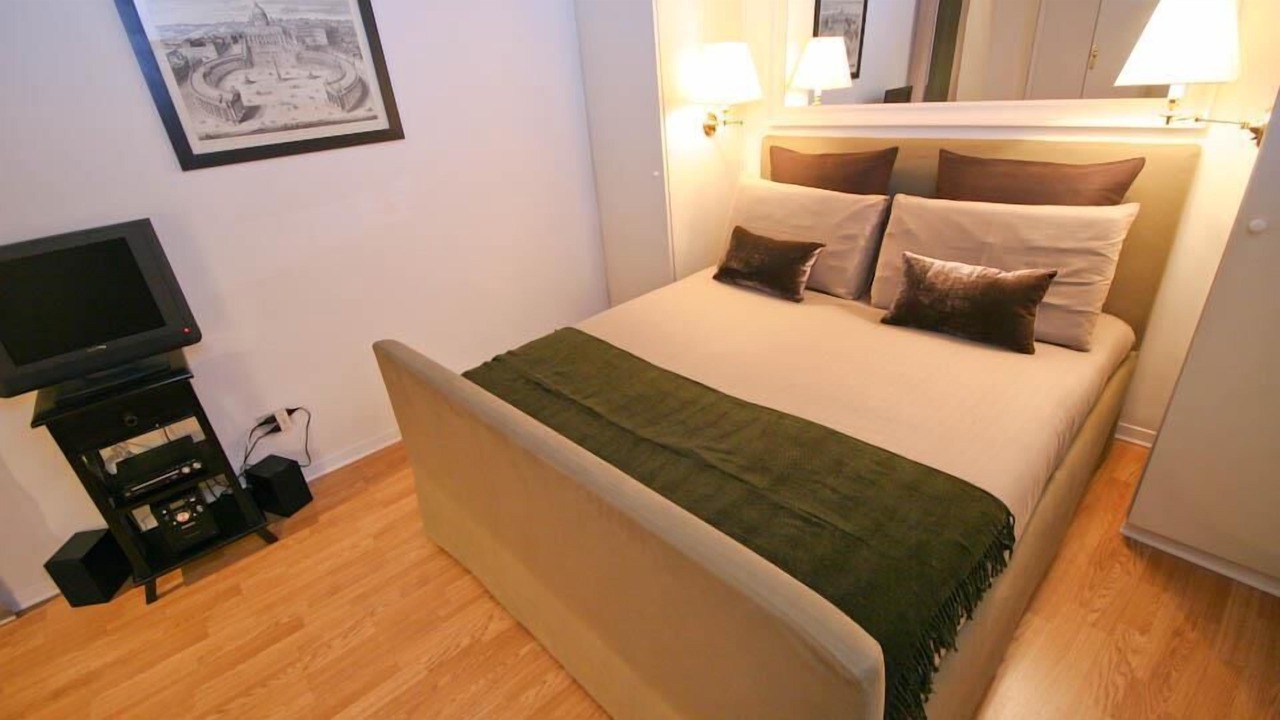 Photo of Bedroom in Navona