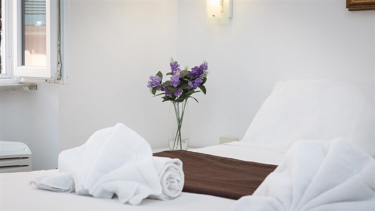 Photo of Bedroom in Rome City Centre
