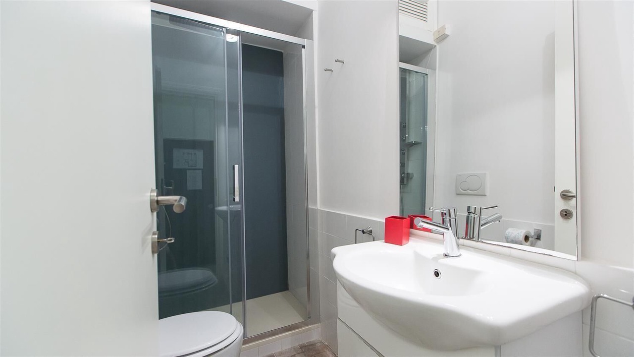 Photo of Bathroom in Rome City Centre