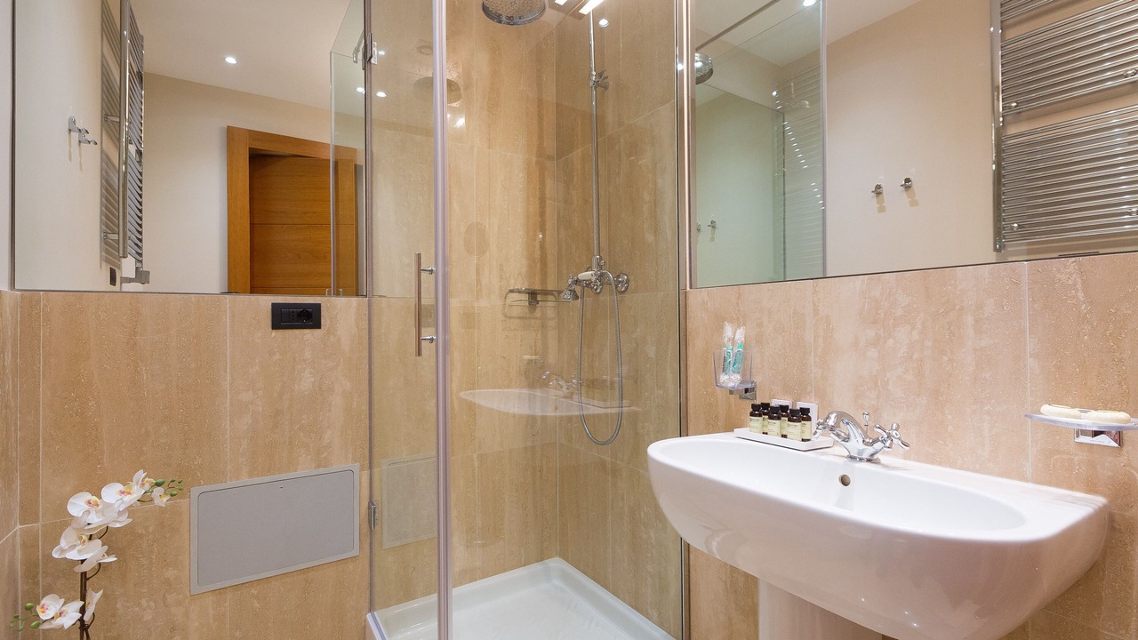Photo of Bathroom in Rome City Centre