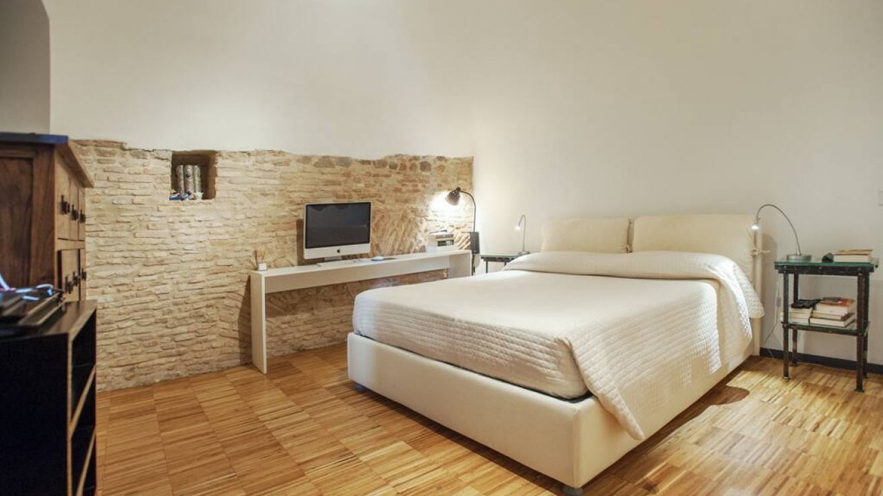 Photo of Bedroom in Roman Ghetto