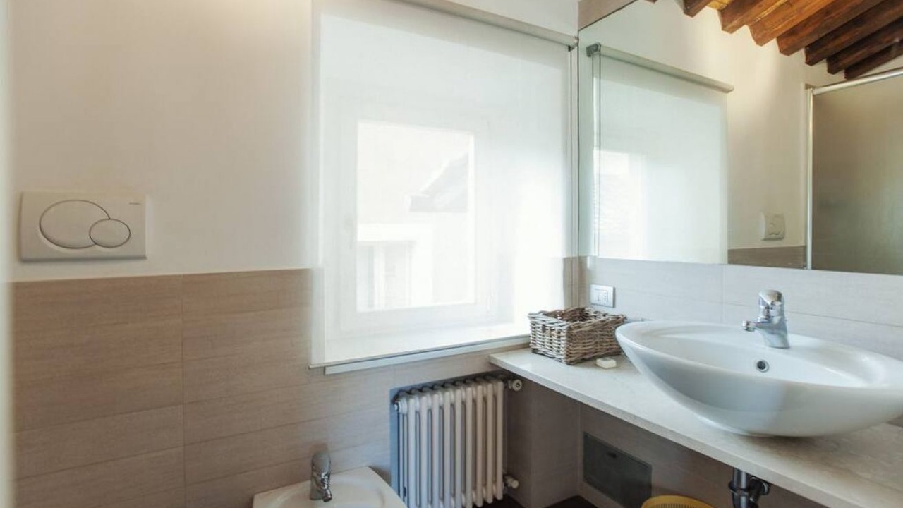 Photo of Bathroom in Rione V Ponte