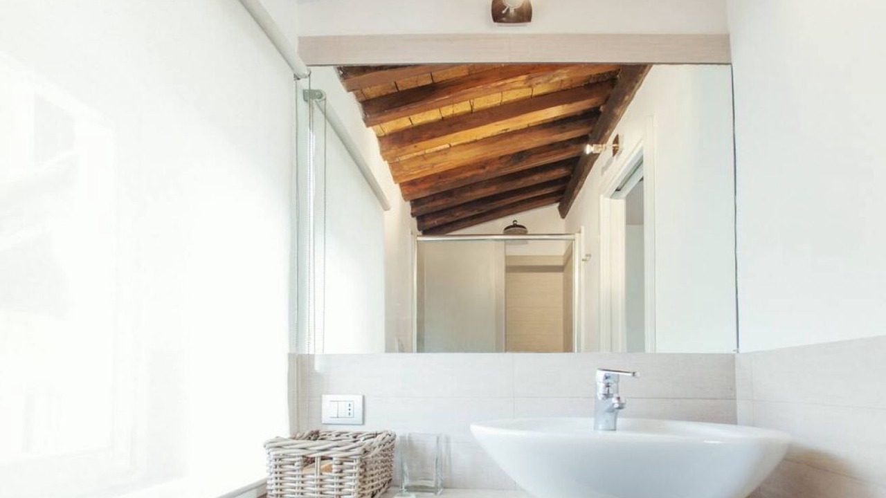 Photo of Bathroom in Rione V Ponte