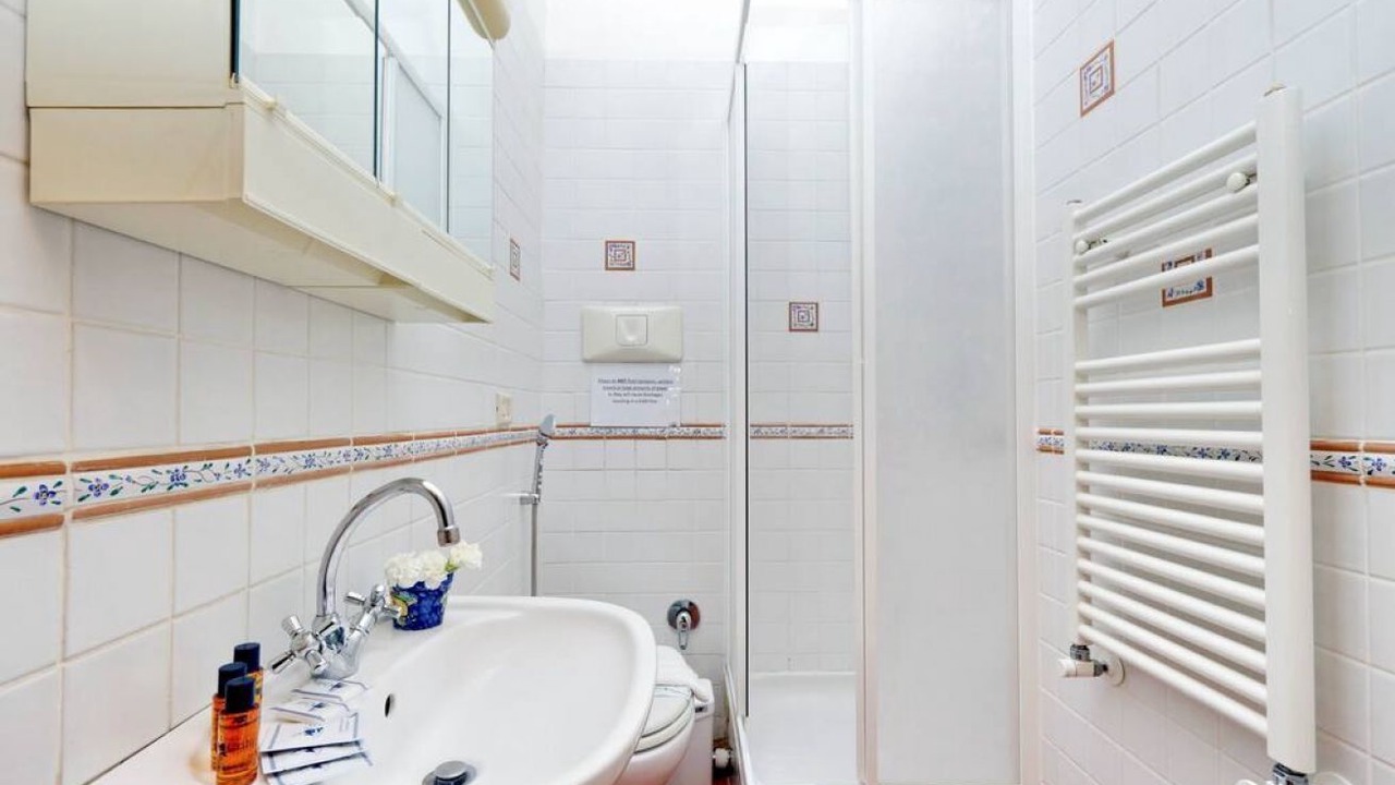 Photo of Bathroom in Trastevere