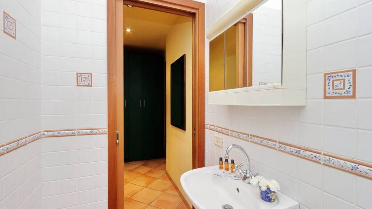 Photo of Bathroom in Trastevere