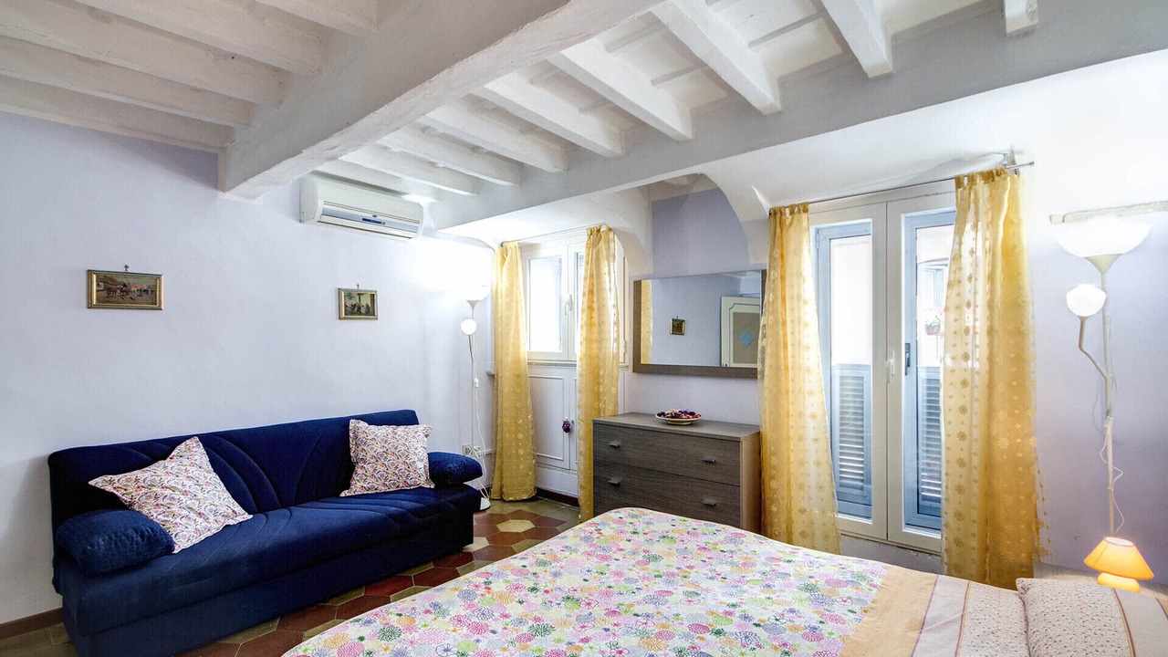 Photo of Bedroom in Rione VI Parione