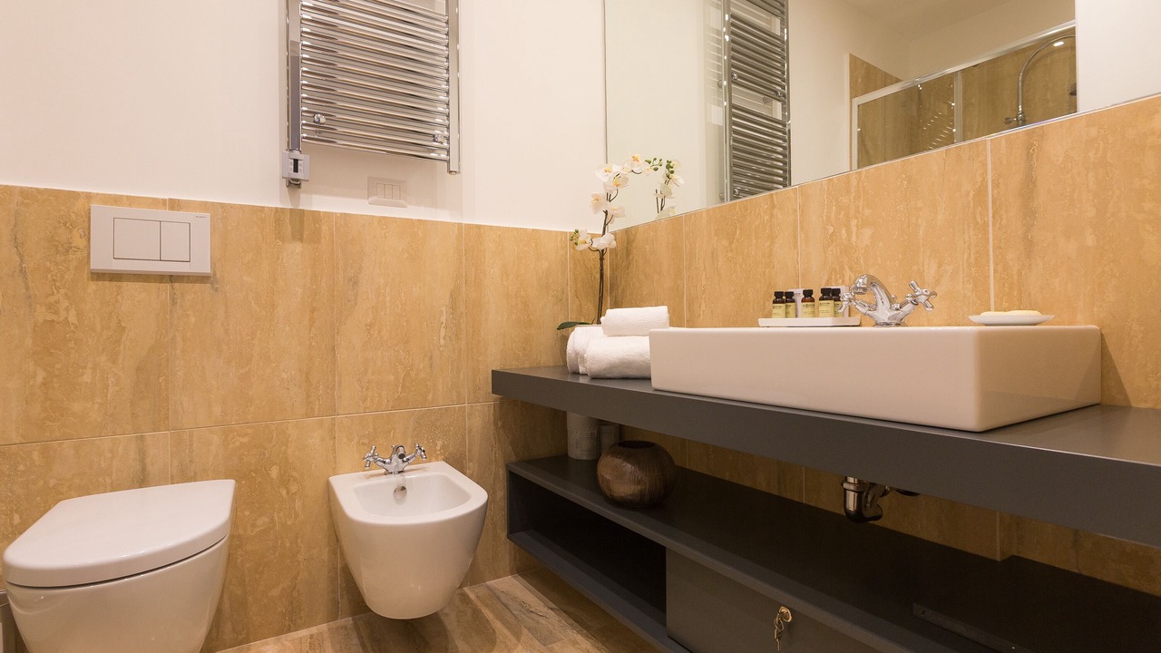 Photo of Bathroom in Rome City Centre