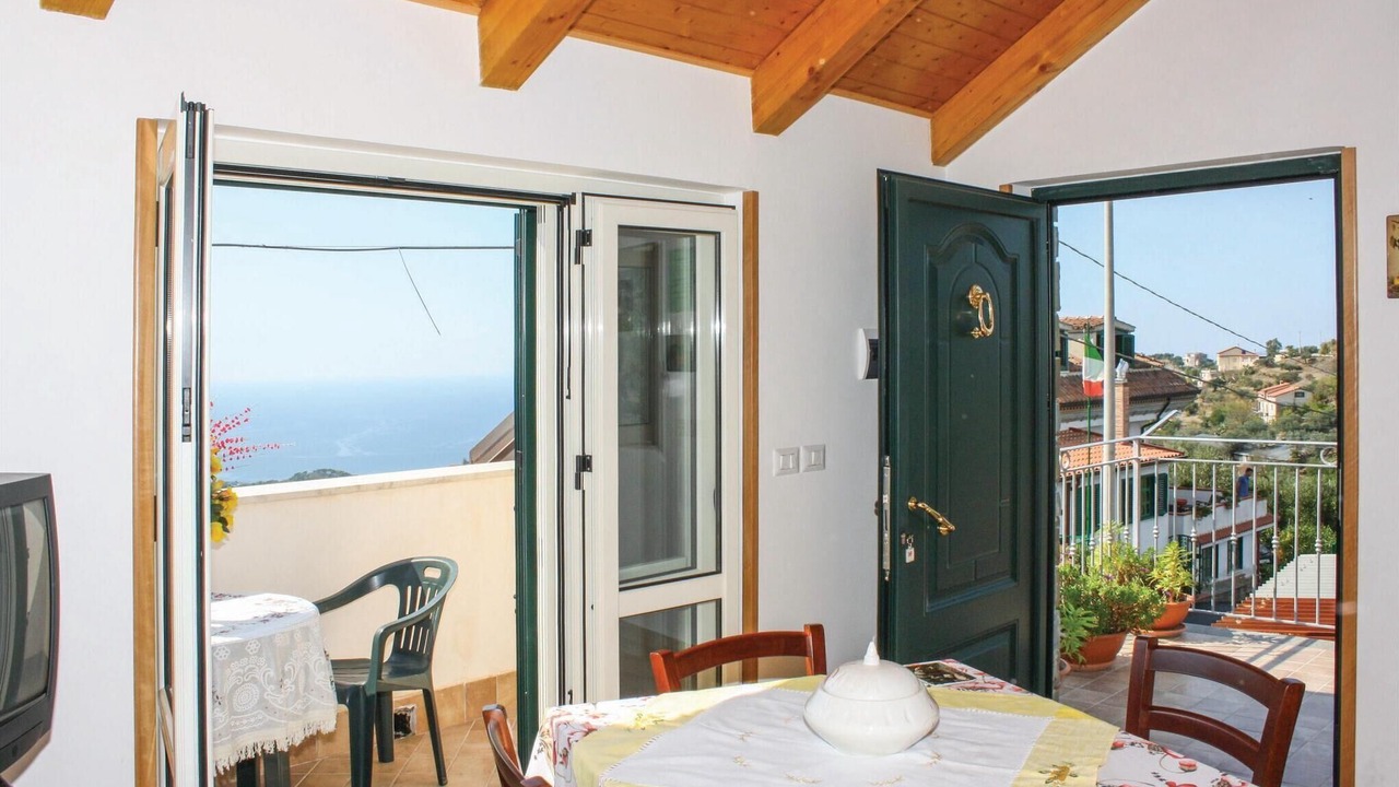 Photo of Bedroom in Castellabate