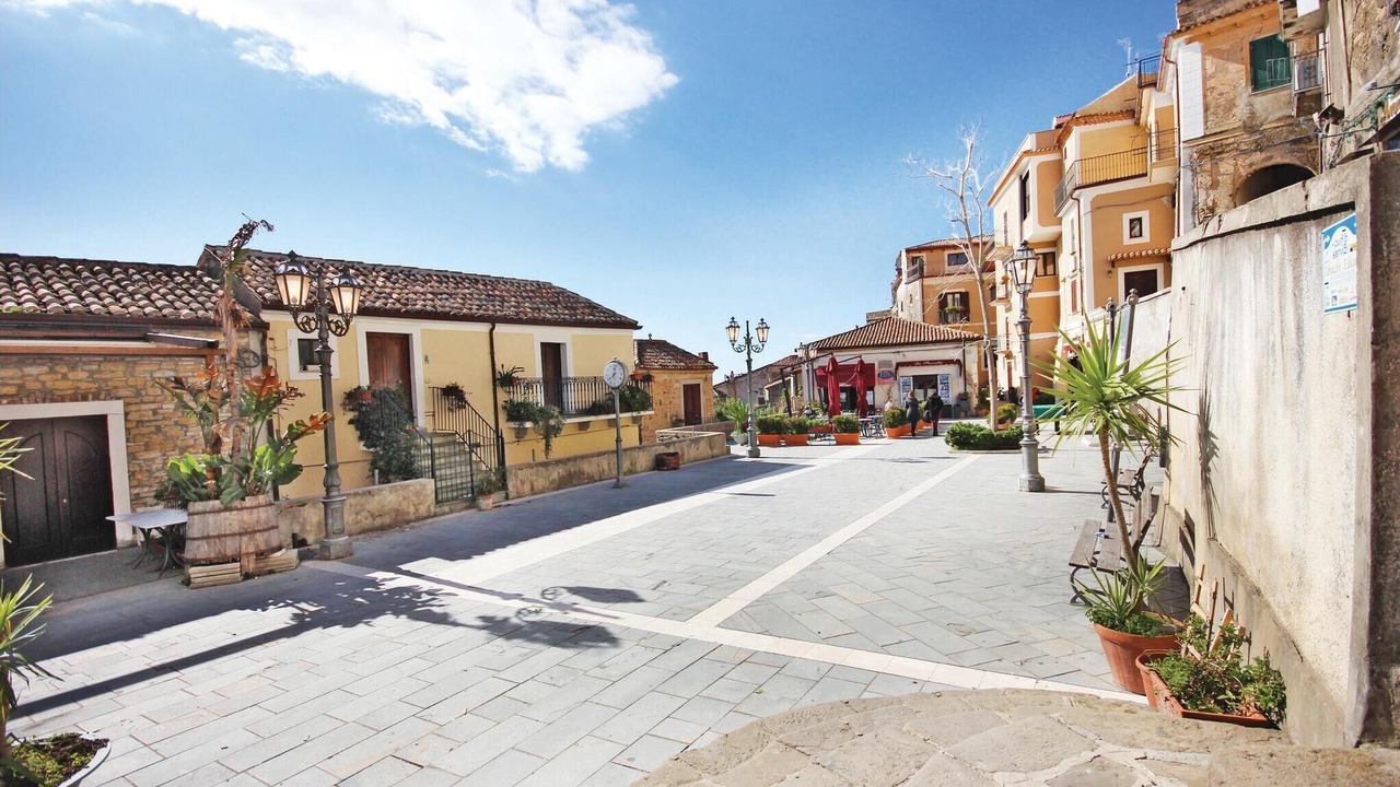 Photo of Others in Stella Cilento