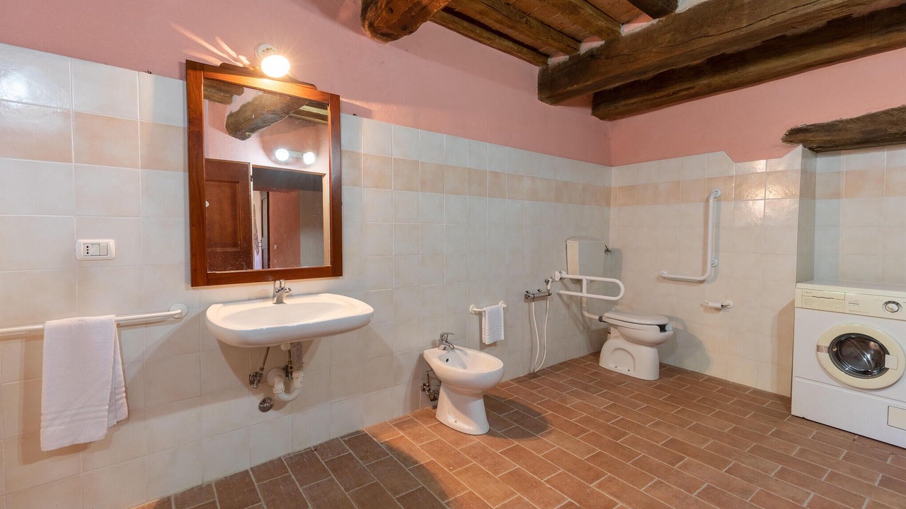 Photo of Bathroom in Pietralunga