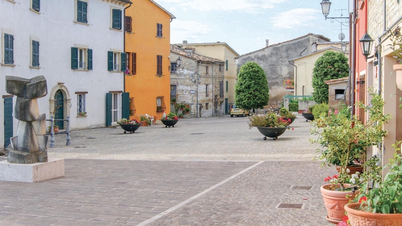 Photo of Others in Ostra Vetere