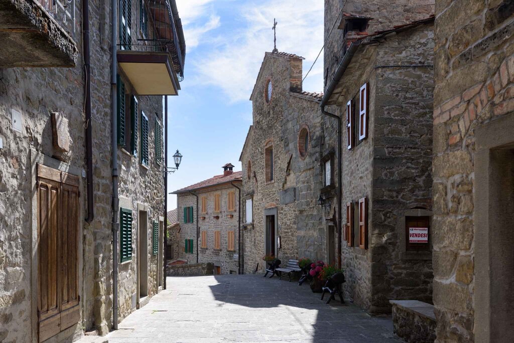Photo of Buildings in Raggiolo