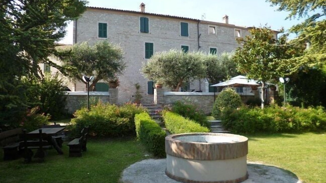 Photo of Outdoor in Avenale