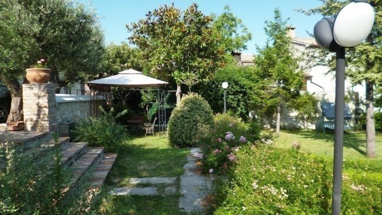 Photo of Outdoor in Avenale