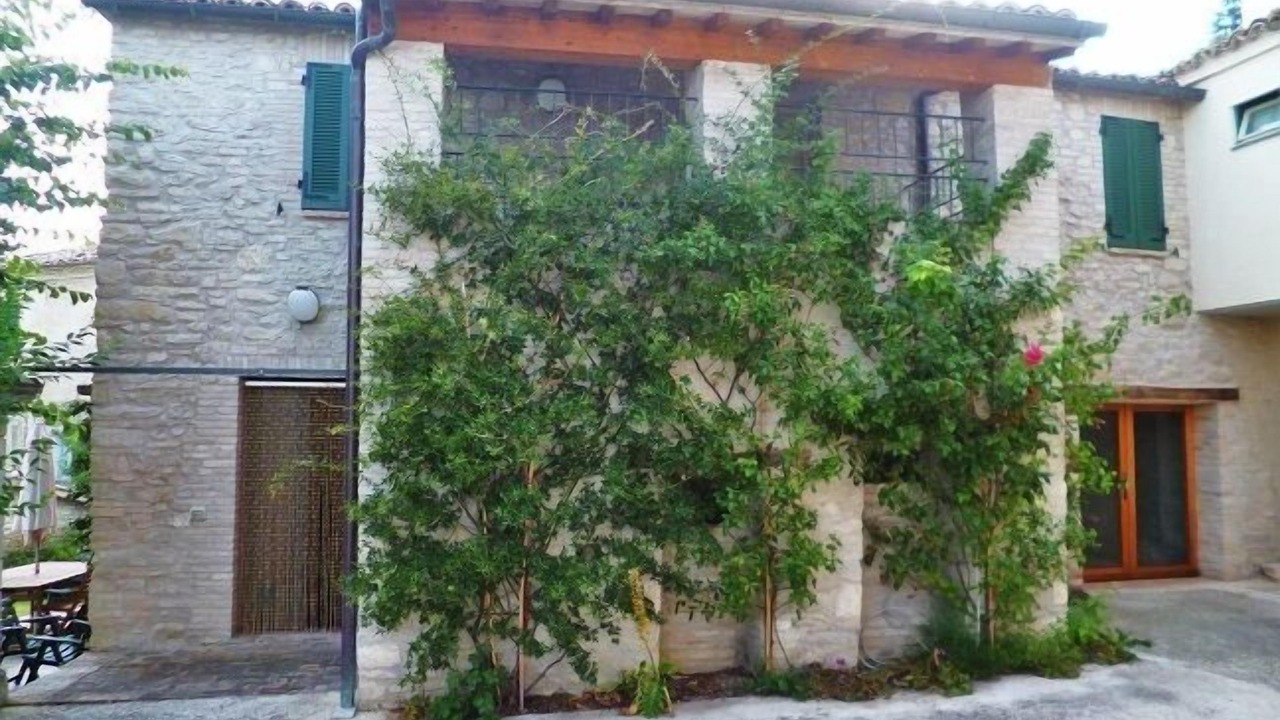 Photo of Outdoor in Avenale