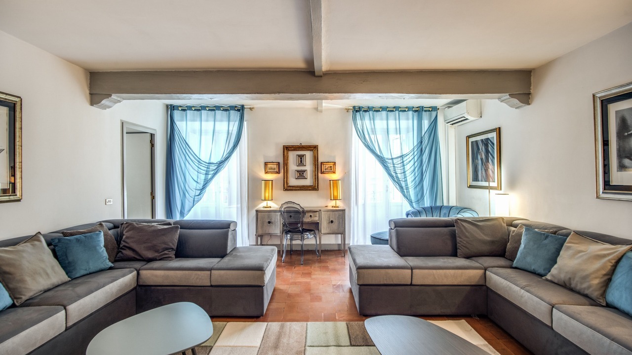 Photo of Livingroom in Navona