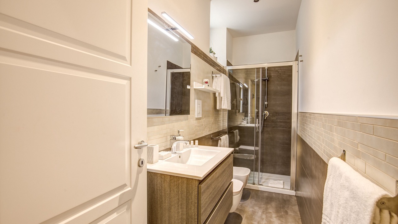 Photo of Bathroom in Navona