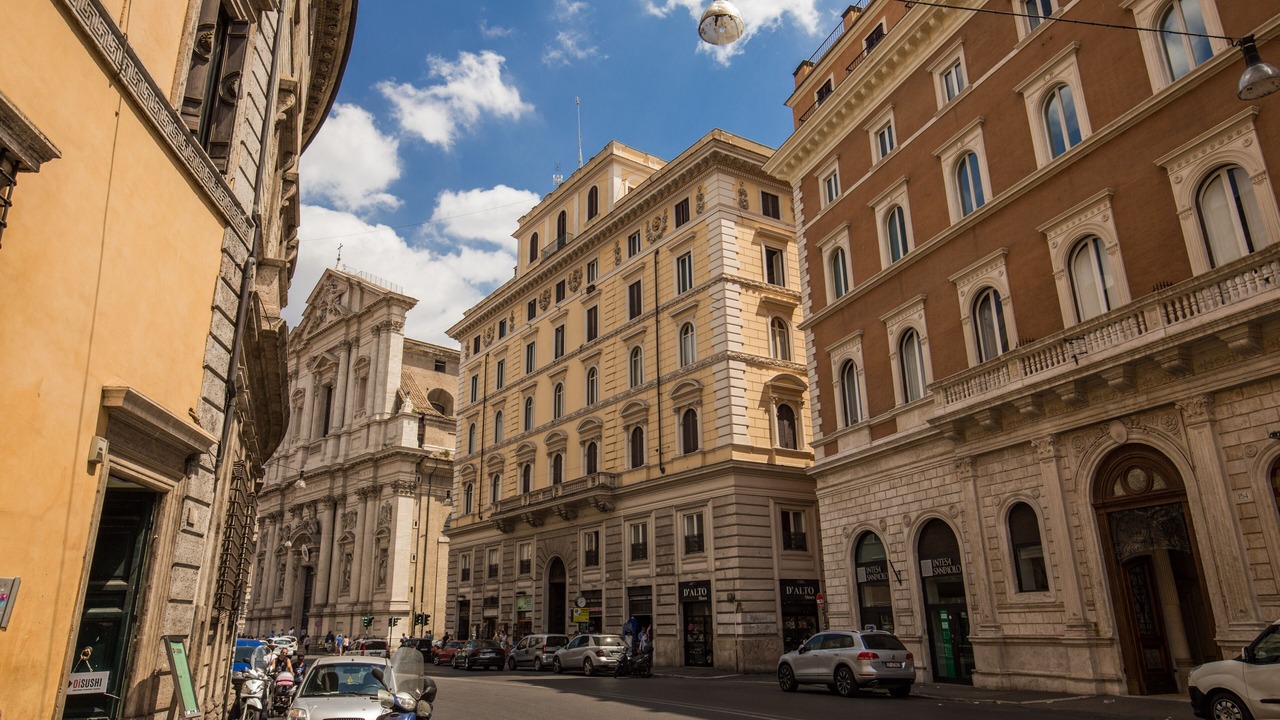 Photo of Others in Navona
