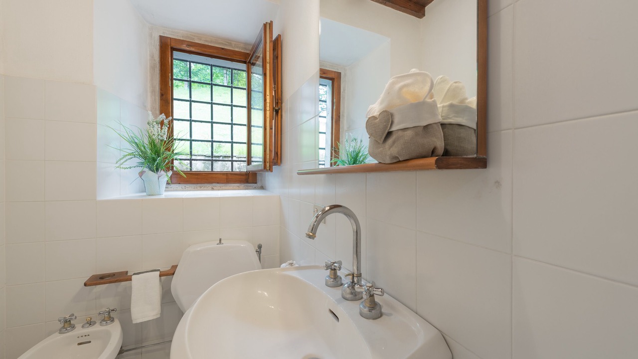 Photo of Bathroom in Londa
