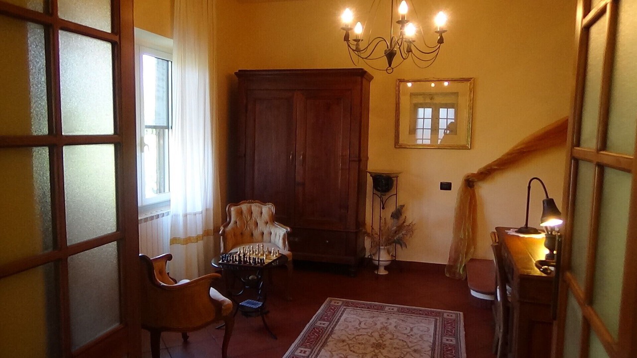 Photo of Others in Tuscania