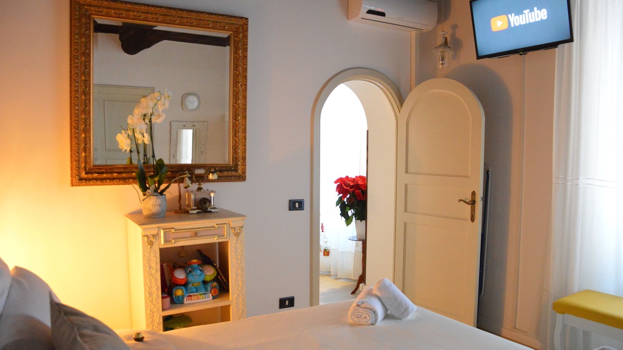 Photo of Bedroom in Rione IX Pigna