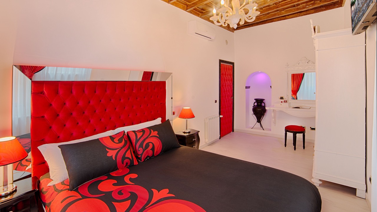 Photo of Bedroom in Rione III Colonna