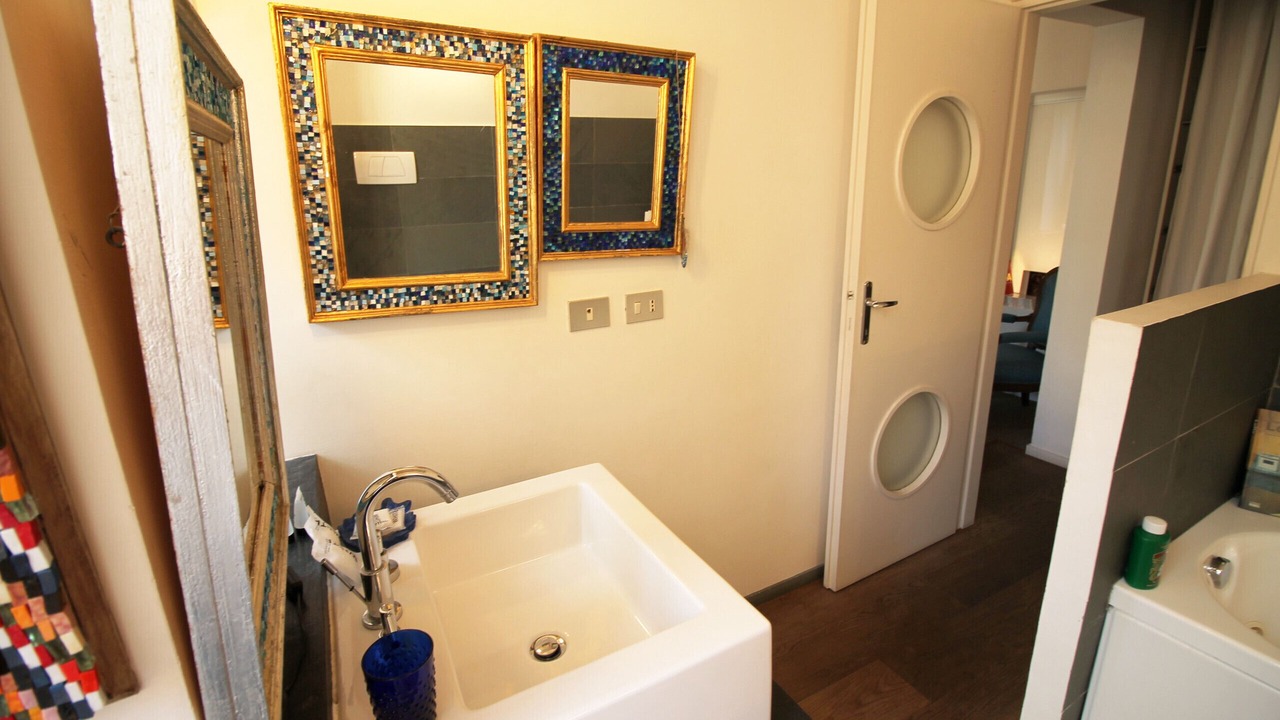Photo of Bathroom in Rione II Trevi