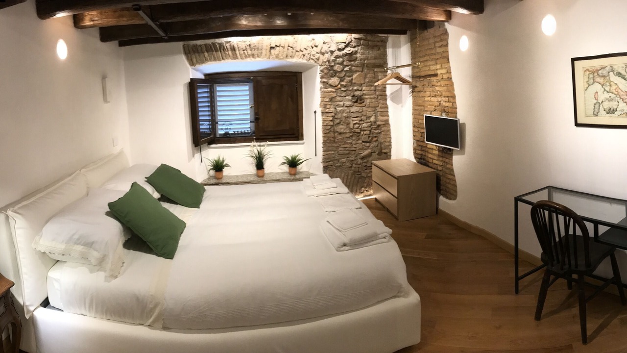 Photo of Bedroom in Navona