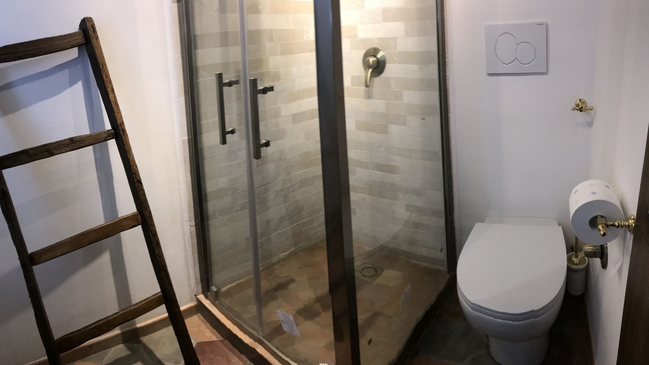 Photo of Bathroom in Navona