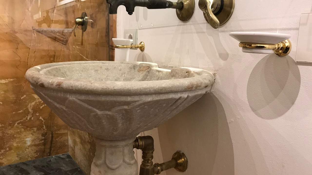 Photo of Bathroom in Navona